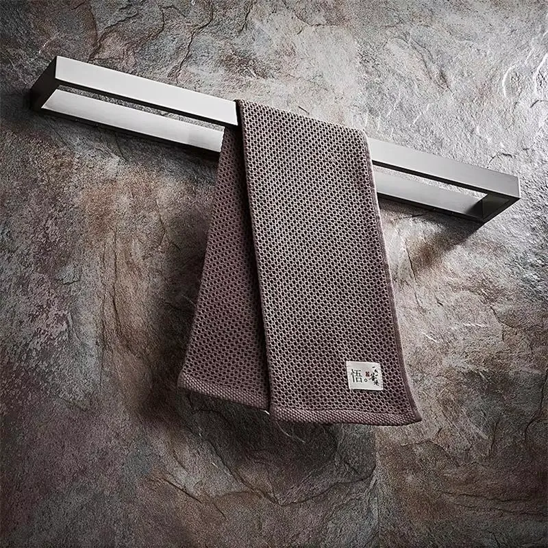 Portasciugamani da Parete in A - Towel Bar Stainless recensione e prezzo